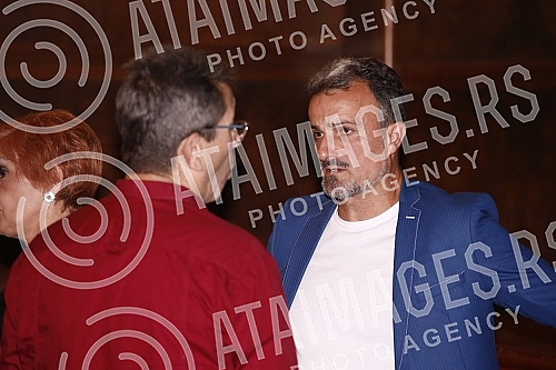 A concert of friends for the Merima Njegomir Foundation was held at Kolarac's endowment.Koncert prijatelja za fondaciju Merima Njegomir odrzan je u Kolarcevoj zaduzbini