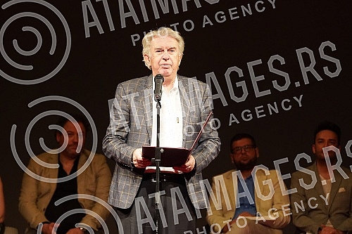 The ceremonial presentation of the 51st Golden Beocug Award and the Charter was held on the Grand Stage of the National Theater.Svecano urucenje 51. nagrade Zlatni Beocug i Povelje odrzano je  na Velikoj sceni Narodnog pozorista.