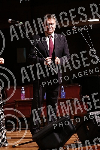 A concert of friends for the Merima Njegomir Foundation was held at Kolarac's endowment.Koncert prijatelja za fondaciju Merima Njegomir odrzan je u Kolarcevoj zaduzbini