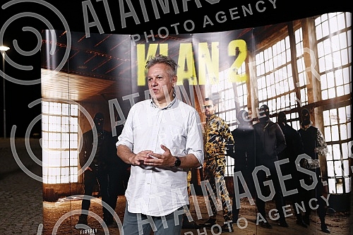 Socializing with the cast and author team of the TV series Klan was organized in Silos Belgrade.Druzenje sa glumackom i autorskom ekipom TV serije Klan upriliceno je u Silosima Beograd.