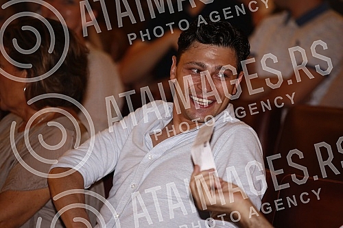 A concert of friends for the Merima Njegomir Foundation was held at Kolarac's endowment.Koncert prijatelja za fondaciju Merima Njegomir odrzan je u Kolarcevoj zaduzbini