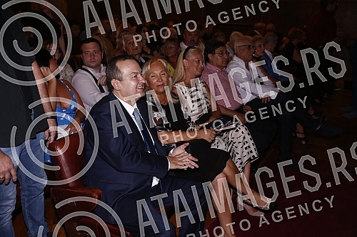 A concert of friends for the Merima Njegomir Foundation was held at Kolarac's endowment.Koncert prijatelja za fondaciju Merima Njegomir odrzan je u Kolarcevoj zaduzbini