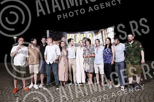Socializing with the cast and author team of the TV series Klan was organized in Silos Belgrade.Druzenje sa glumackom i autorskom ekipom TV serije Klan upriliceno je u Silosima Beograd.