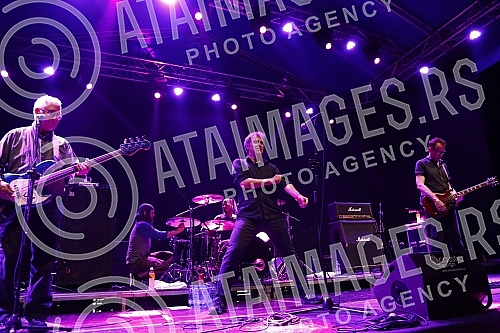 Concert of band Dead Kennedys held on Swimming pool 