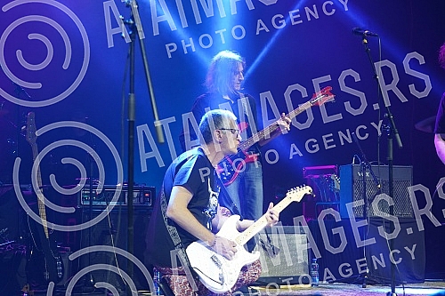 With the concert in Kombank Hall, the band Elektricni orgazam marked 40 years of a stable band and 40 years on the occasion of the release of the compilation album 