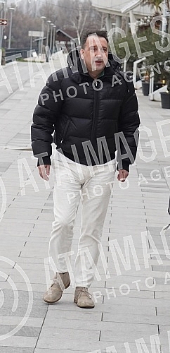 Hajrudin Hari Varesanovic - Hari Mata Hari announced at a press conference at The Dream event center a concert to be held on Saturday, December 11th.Hajrudin Hari Varesanovic -  Hari Mata Hari je na konferenciji za medije u event centru The Dream n