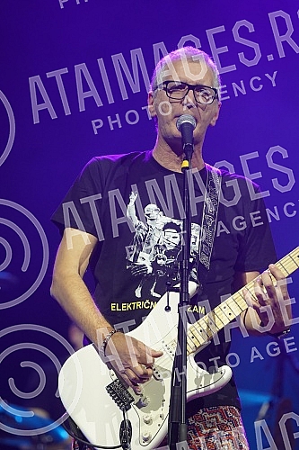 With the concert in Kombank Hall, the band Elektricni orgazam marked 40 years of a stable band and 40 years on the occasion of the release of the compilation album 