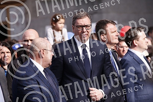 The Serbian Progressive Party held a pre-election rally on Freedom Square in Subotica.Srpska napredna stranka odrzala je predizborni skup na Trgu slobode u Subotici.