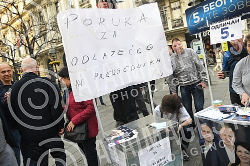 The Coalition United for the Victory of Serbia and Belgrade organized a parade with Knez Mihailov from the Palace of Albania to the City Library, where the citizens and the media were addressed by the entire people of the coalition.Koalicija Ujedin
