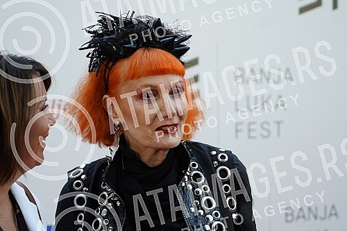 The performance of Josipa Lisac on the big stage of the fortress Kastel Banja Luka during the second evening of the second international music festival Banja Luka Fest, which will last until July 9.Nastup Josipe Lisac na velikoj sceni tvrdjave Kast