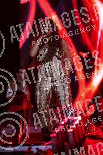 Performance of Senidah at the Exit festival on the Main Stage.Nastup Senidah na Exit festivalu na Glavnoj bini.