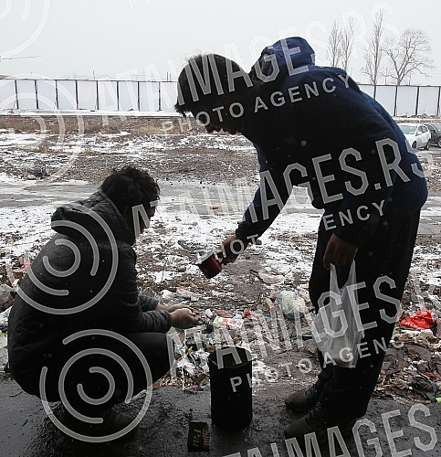 Abandoned hangar behind the bus and train station where the migrants from war-torn countries (Middle East) have found refuge on the road to European Union countries.Napusteni hangar iza autobuske i zelezniccke stanice na kome su migranti iz ratom za