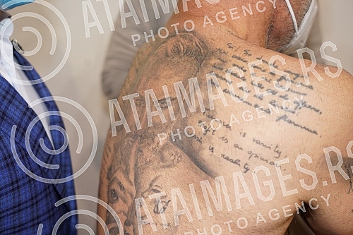 World-famous influencer and businessman of Italian origin Gianluca Vacchi and his partner Sharon Fonseca came to Belgrade today to receive the second dose of covid-19 vaccine at the Belgrade Fair.Svetski poznati influenser i biznismen italijanskog 