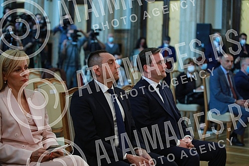 The President of the Republic of Serbia, Aleksandar Vucic, met with the delegation of the Republika Srpska, led by the Chairman of the Presidency of Bosnia and Herzegovina, Milorad Dodik, and the President of the Republika Srpska, Zeljka Cvijanovic. 