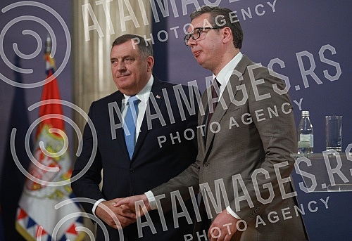 The President of the Republic of Serbia, Aleksandar Vucic, met with the delegation of the Republika Srpska, led by the Chairman of the Presidency of Bosnia and Herzegovina, Milorad Dodik, and the President of the Republika Srpska, Zeljka Cvijanovic. 