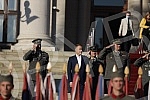 The general rehearsal of the ceremony on the occasion of the promotion of the youngest officers of the Serbian Army was held in front of the House of the National Assembly.Generalna proba svecanosti povodom promocije najmladjih oficira Vojske Srbij