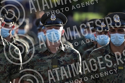 The general rehearsal of the ceremony on the occasion of the promotion of the youngest officers of the Serbian Army was held in front of the House of the National Assembly.Generalna proba svecanosti povodom promocije najmladjih oficira Vojske Srbij