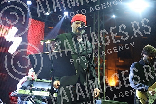 In the pre-holiday atmosphere, the audience enjoyed the first day of Belgrade Rocks concerts on Nikola Pasic Square, as part of the Belgrade Winter, organized by the Center of Belgrade Festivals - CEBEF.U pretpraznicnoj atmosferi publika je na Trgu