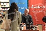 Miodrag Majic signed his books in Nis at the Vulkan Delta Planet bookstore.Miodrag Majic je svoje knjige potpisivao u Nisu u knjizari Vulkan Delta Planet.