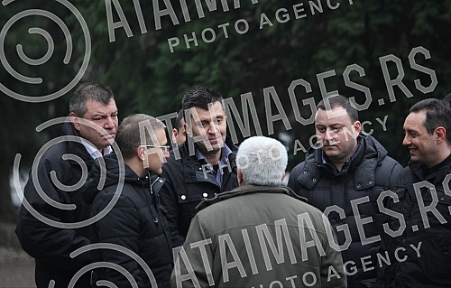 Aleksandar Vulin - Labor Minister, Nebojsa Stefanovic - Interior Minister Zoran Djordjevic - Defence Minister Miroslav Cuckovic - Obrenovac Mayor visited the temporary reception center for migrants.Aleksandar Vulin - ministar za rad, Nebojsa Stefano