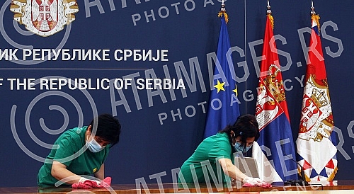 At the Palace of Serbia, President of Serbia Aleksandar Vucic met with ambassadors of EU member states in Serbia.U Palati Srbija predsednik Srbije Aleksandar Vucic sastao se sa ambasadorima zemalja clanica EU u Srbiji.