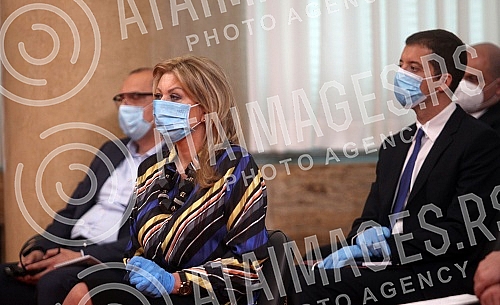 At the Palace of Serbia, President of Serbia Aleksandar Vucic met with ambassadors of EU member states in Serbia.U Palati Srbija predsednik Srbije Aleksandar Vucic sastao se sa ambasadorima zemalja clanica EU u Srbiji.