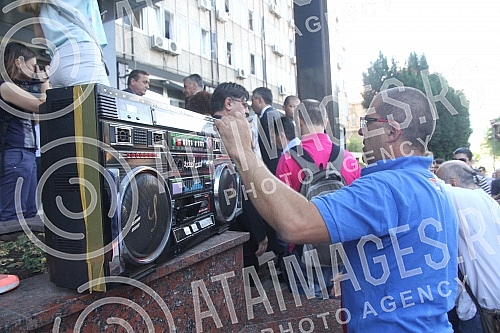 Protest citizens of Cajetina who are unhappy with the delay of issuing permits for the construction of a panoramic cableway on Zlatibor.Protest gradjana Cajetine koji su nezadovoljni zbog odlaganja izdavanja dozvole za izgradnju panoramske zicare na