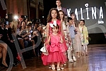 A humanitarian fashion show for the children of the receptionist.Humanitarna modna revija za decu prihvatilista. 
