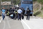 At the Jarinje crossing on the administrative border with Kosovo and Metohija and the road to Leposavica, after the decision of the Pristina authorities to introduce reciprocal measures towards Serbia and the order that all vehicles with Serbian lice
