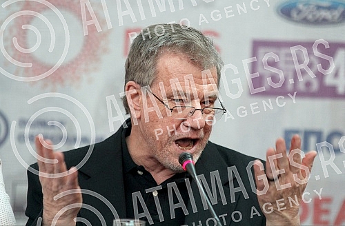 Konferencija za medije americkog reditelja Dzona Mektirnana (John McTiernan) na 44 FESTU u Sava centru. 