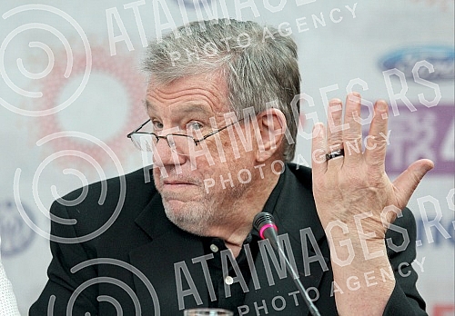 Konferencija za medije americkog reditelja Dzona Mektirnana (John McTiernan) na 44 FESTU u Sava centru. 