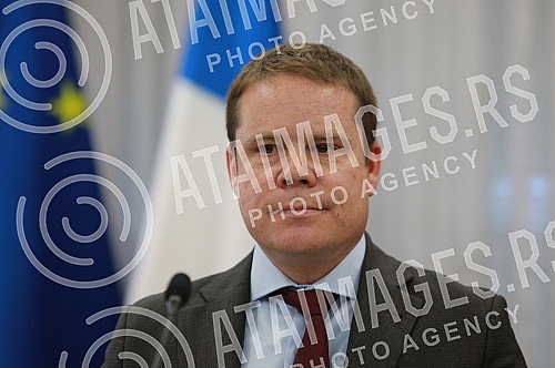 Minister of European Integration Jadranka Joksimovic presented the Ambassador of the French Republic to Serbia Pierre Cochard, as the presiding country of the Council of the European Union, with a document with recommendations of Serbian citizens as 