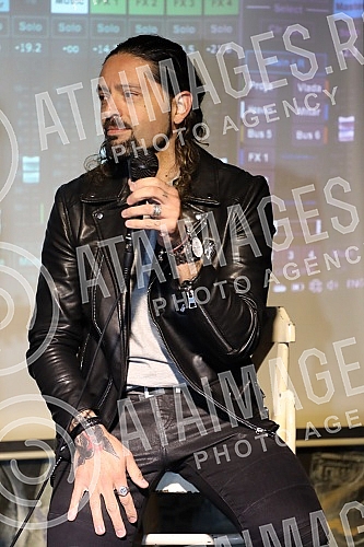 The press conference of the Bulgarian representative at the Eurovision Song Contest Ronnie Romero was held in Wurst Platz.Konferencija za medije bugarskog predstavnik na Eurosongu   Ronijea Romera odrzana je u Wurst Platzu.