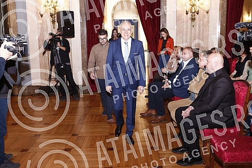 At the ceremony in the City Assembly, the representatives of the City of Belgrade presented the Awards of the City of Belgrade - Despot Stefan Lazarevic for 2021.Na svecanosti u Skupstini grada predstavnici Grada Beograda dodelili su Nagrade grada 