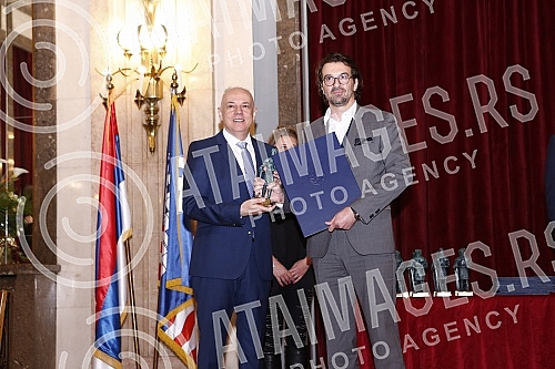 At the ceremony in the City Assembly, the representatives of the City of Belgrade presented the Awards of the City of Belgrade - Despot Stefan Lazarevic for 2021.Na svecanosti u Skupstini grada predstavnici Grada Beograda dodelili su Nagrade grada 