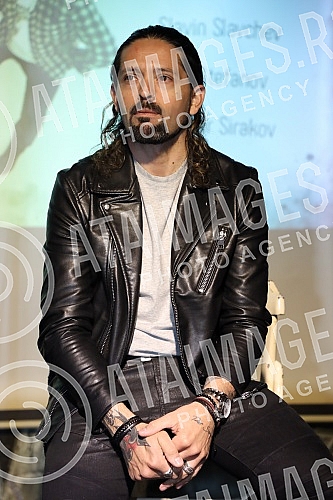 The press conference of the Bulgarian representative at the Eurovision Song Contest Ronnie Romero was held in Wurst Platz.Konferencija za medije bugarskog predstavnik na Eurosongu   Ronijea Romera odrzana je u Wurst Platzu.