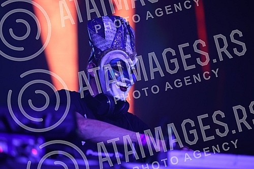 One of the most popular producers of today's electronic music, Boris Brejcha, as part of the exclusive world In Concert tour, organized an audio-visual spectacle in the Great Hangar in the Port of Belgrade.Jedan od najpopularnijih producenata elekt