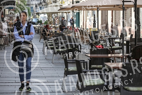 Opening of cafes after mitigation of measures to combat the coronavirus epidemic.Otvaranje kafica posle ublazavanje mera borbe protiv epidemije korona virusa.