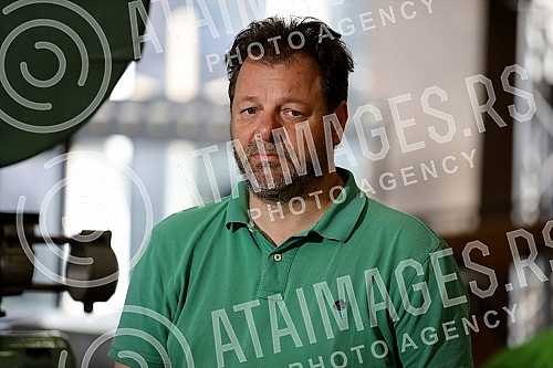 The second in a series of tribunes within the cycle 