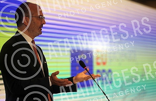 The virtual fair of the development program 