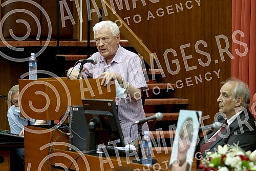 A commemoration of Jelisaveta Vasilic, a member of the Anti-Corruption Council, was held at the National Library of Serbia.Komemoracija clanici Saveta za borbu protiv korupcije Jelisaveti Vasilic odrzana je u Narodnoj biblioteci Srbije.