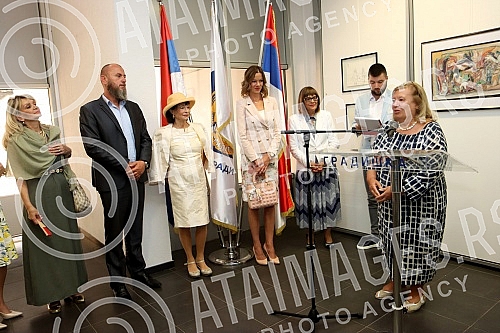 The Deputy Prime Minister of the Republic of Serbia and the Minister of Culture and Information Maja Gojkovic opened the exhibition of drawings by Milica od Macve in the exhibition hall of the Gradiska Cultural Center.Potpredsednica Vlade Republike