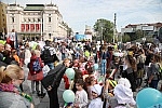 The traditional international meeting of children of Europe, Joy of Europe, which will be attended by boys and girls from 15 countries, opened today for the 52nd time with a ceremonial parade of the carnival procession along Knez Mihailova Street in 