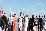 The traditional swimming for the Epiphany for the Holy Cross was held in Zemun, organized by the Municipality of Zemun, the Church of the Holy Father Nikolaj and SVEBOR Alliance of Belgrade.U Zemunu je odrzano tradicionalno plivanje na Bogojavljenj