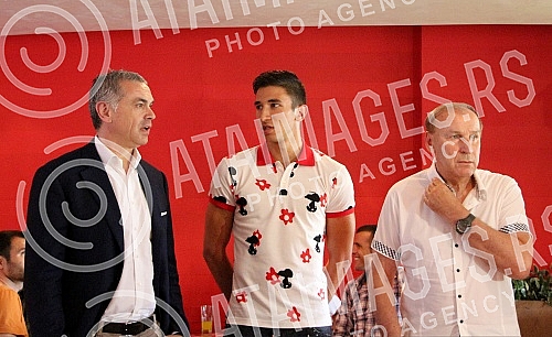 A cocktail in honor of Marco Grujic going to England - Liverpool FC.Koktel u cast Marka Grujica koji odlazi u Englesku / FC Liverpool. 