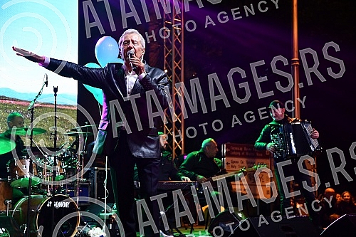 Under the auspices of the city of Kraljevo, a concert by Miroslav Ilic was held on the Square of Serbian Warriors in Kraljevo, originally planned to celebrate the Serbian New Year, but was then postponed due to the extremely bad epidemiological situa