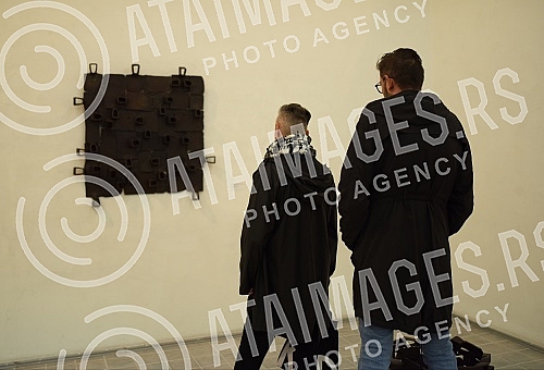 Exhibition of sculptures 