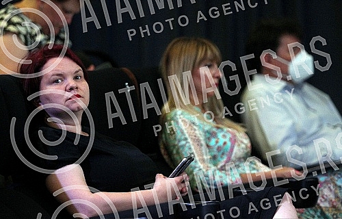 The session of the Assembly of the party Together for Serbia, at which the Green Agreement for Serbia as a program was adopted, the new Statute of the party was adopted and the party bodies were elected. Sednica Skupstine stranke Zajedno za Srbiju 