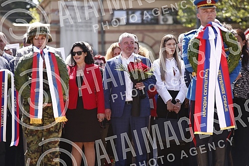 As part of the celebration of May 9, the Day of Victory over Fascism in World War II, representatives of the Ministry of Defense and the Serbian Army, the City of Belgrade and SUBNOR and participants in the Immortal Regiment laid wreaths at the Monum