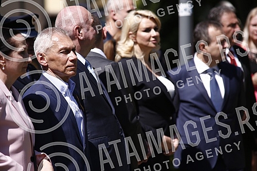 As part of the celebration of May 9, the Day of Victory over Fascism in World War II, representatives of the Ministry of Defense and the Serbian Army, the City of Belgrade and SUBNOR and participants in the Immortal Regiment laid wreaths at the Monum